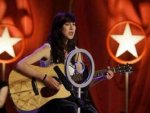 almanya-pop-star-finalinde-bir-turk-kizi.jpg