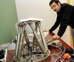 20100326101611_hassasrobot.jpg